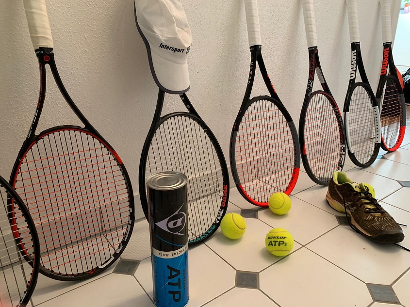 Brandneue Tennisschläger der Firma Wilson